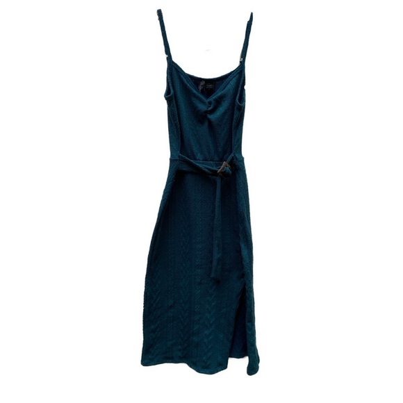 Luna Chix Forest Green Cable Knit Sleeveless Sweater Dress Size Medium - Picture 1 of 11